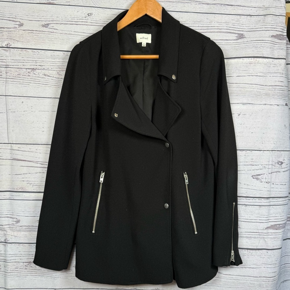 Aritzia WILFRED Blazer Black Women's Jacket with Zipper Details size M